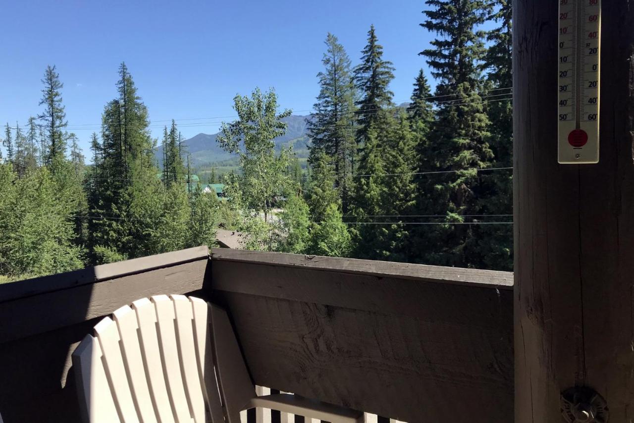 The Griz Inn By Park Vacation Management Ферни Экстерьер фото